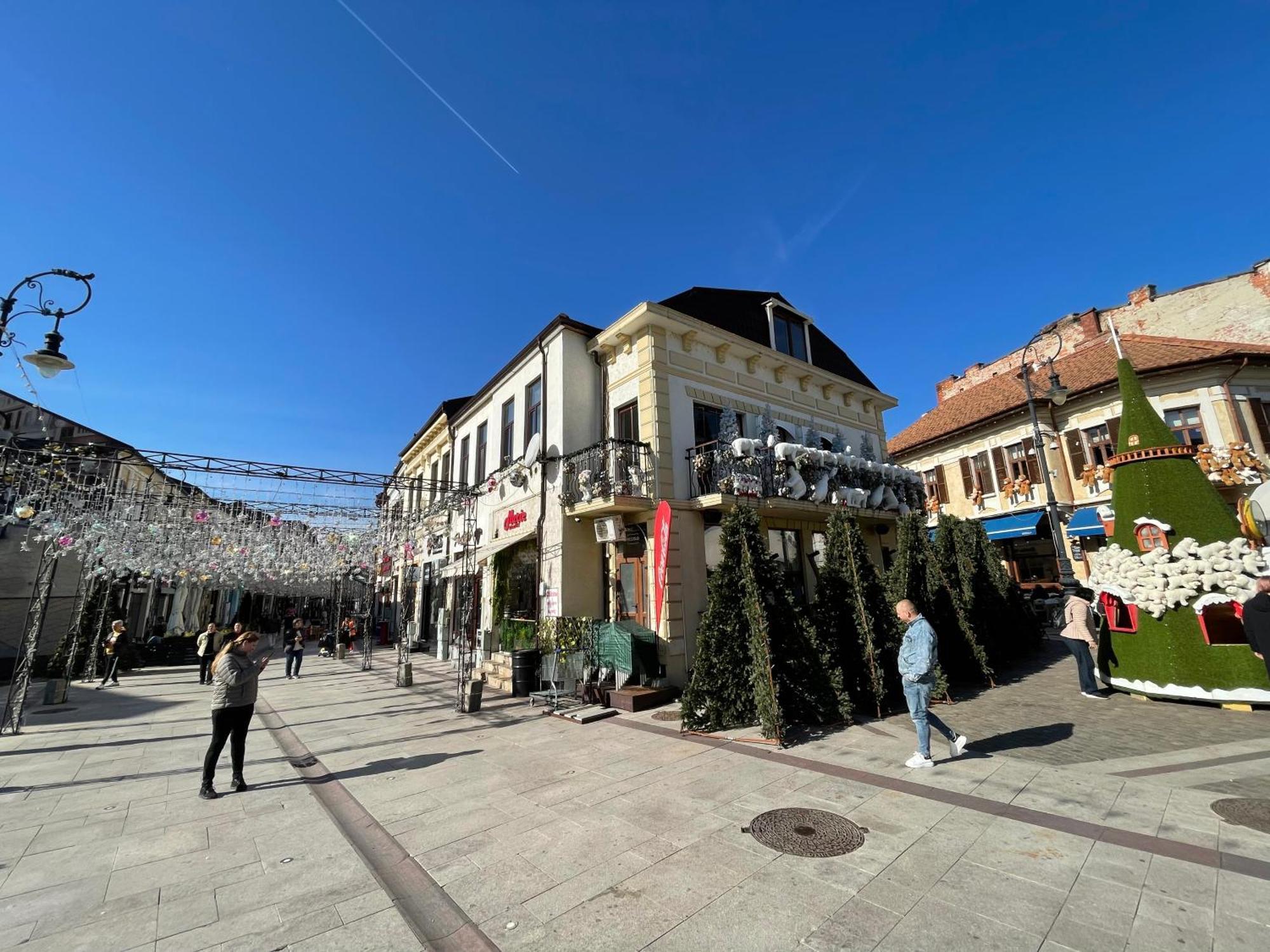 Downtown Apartment Craiova Eksteriør billede